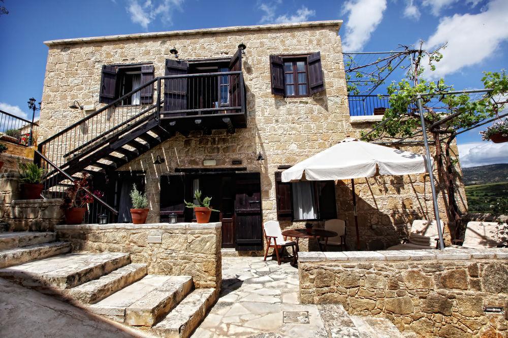 Leonidas Village Houses Goudhi 외부 사진